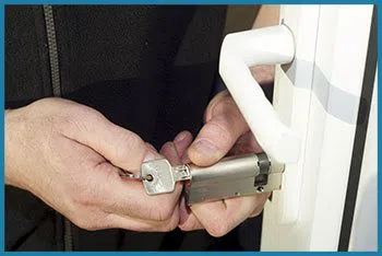Ridgeway CT Locksmith Store Ridgeway, CT 203-489-6184 Ridgeway CT Locksmith Store Ridgeway, CT 203-489-6184